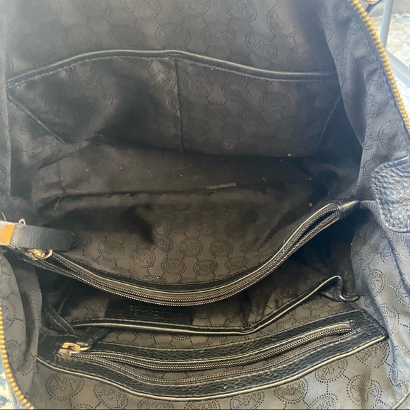 Michael Kors Black Purse - Picture 6 of 6